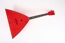 3S-RS Спутник Красная Звезда. Балалайка традиционная с резонатором с форме звезды, Балалайкеръ