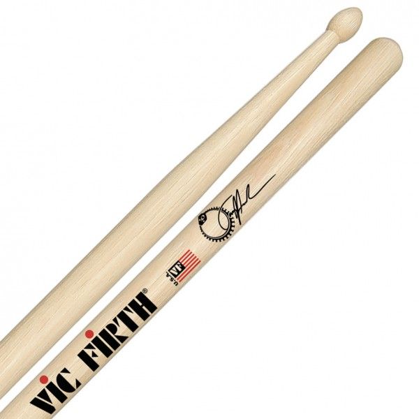 Барабанные палочки орех VIC FIRTH SHAA