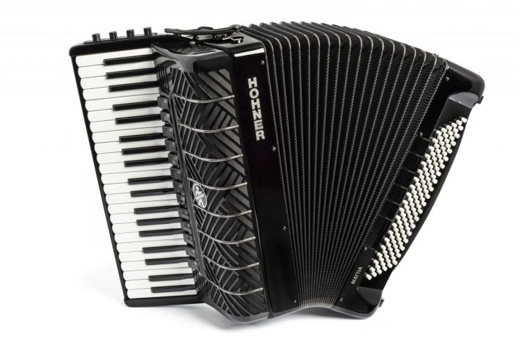 Аккордеон 4/4 HOHNER MATTIA IV 120 BK gun black