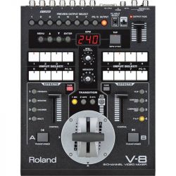 ROLAND V-8