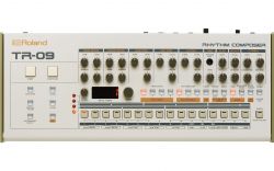 Драм-машина ROLAND TR-09