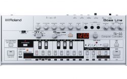 Синтезатор ROLAND TB-03