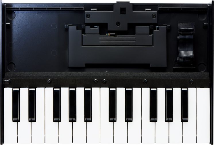 MIDI-клавиатура ROLAND K-25M