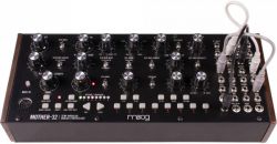 Синтезатор аналоговый MOOG Mother-32
